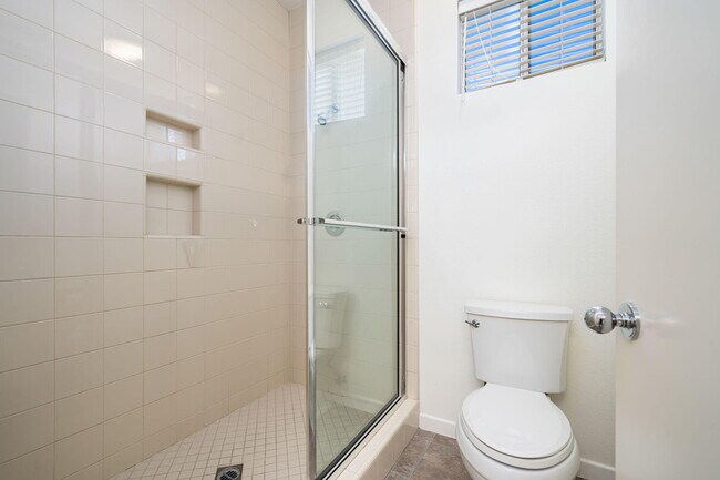 Building Photo - 149 Rainbird Cir