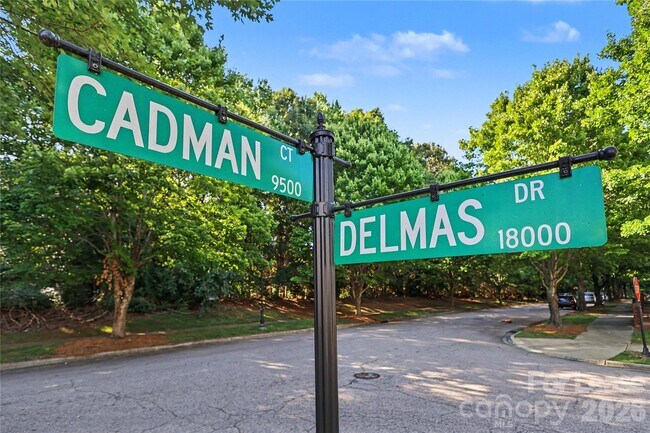 Building Photo - 9446 Cadman Ct
