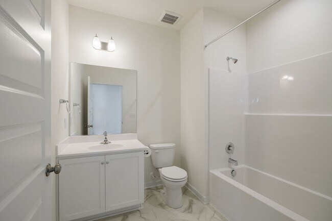 Building Photo - Brand New 2 Bedroom Condo Located in Midlothian!!!! MOVE IN SPECIAL* HALF OFF FIRST MONTHS RENT