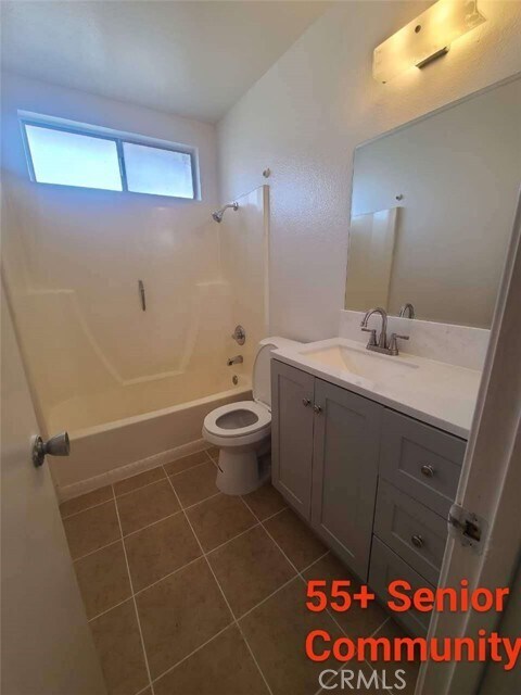 Building Photo - 2424 San Pedro Ave