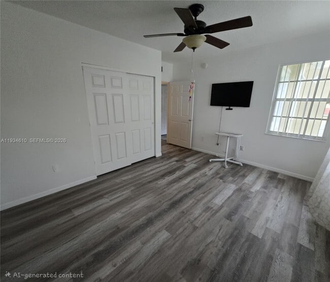 Building Photo - 2007 Belmont Ln