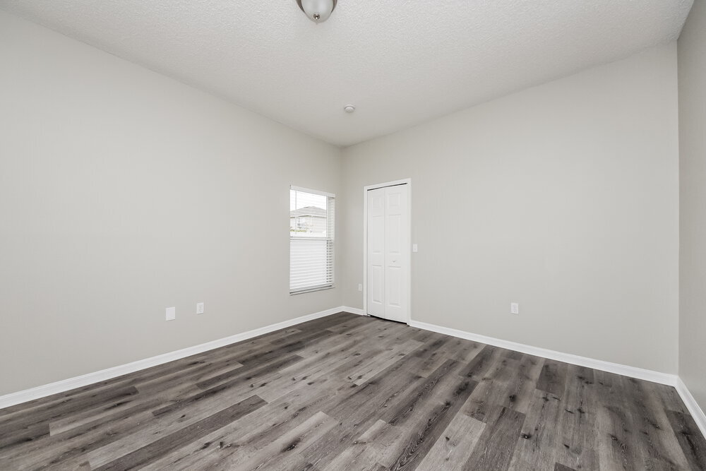 Building Photo - 204 Abbotsbury Dr