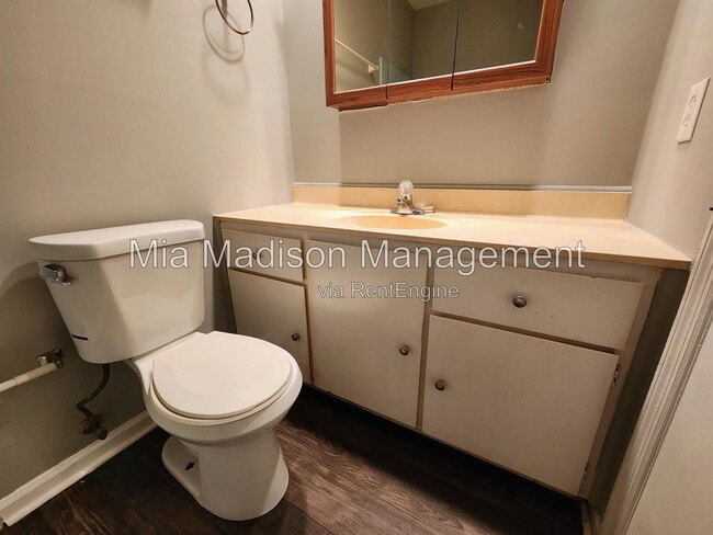 Building Photo - 1531 Marcy Cir