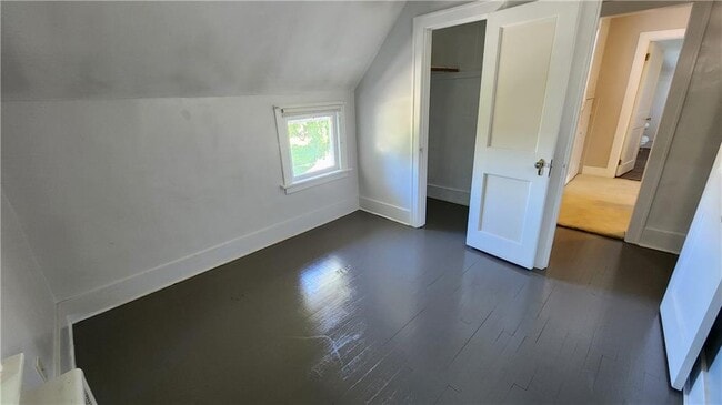 Building Photo - 1128 Ridge Rd