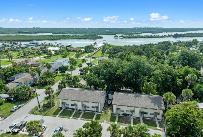 Building Photo - 118 Hardin Pl