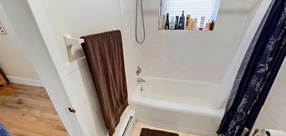 Building Photo - 1758 Commonwealth Ave