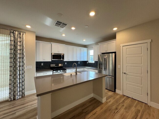 Building Photo - Beautiful New 3-Bedroom Home with Solar and Tesla Charger