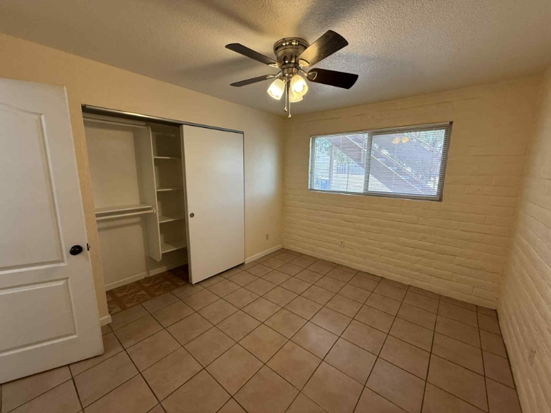 Building Photo - 2147 S Winstel Ave