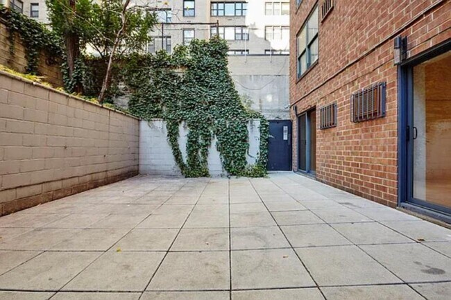 Building Photo - 2 bedroom in New York NY 10010