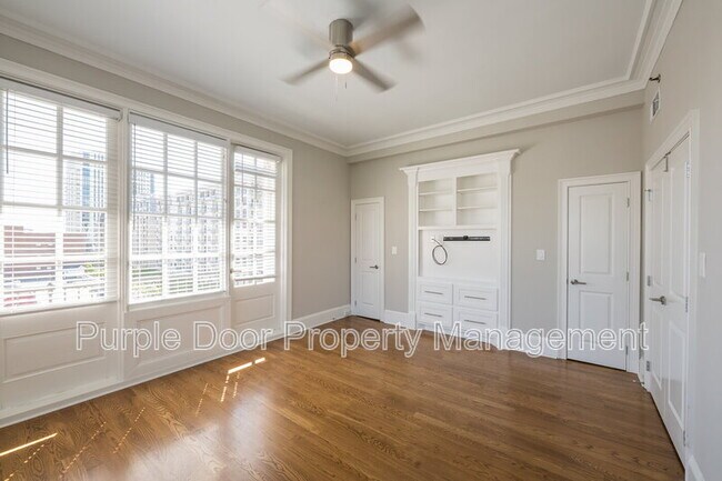 Building Photo - 30 5th St NE