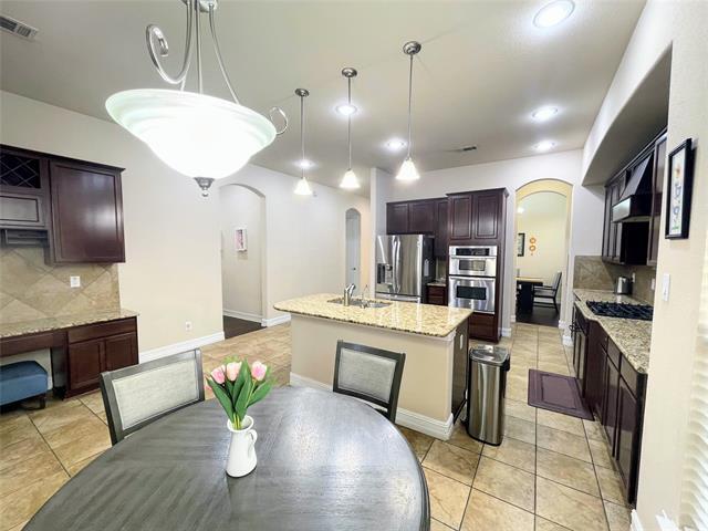 Building Photo - 3103 Townsend Dr