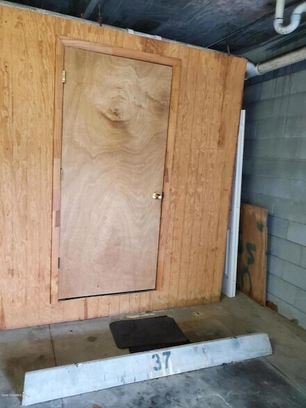 Building Photo - 3740 Ocean Beach Blvd