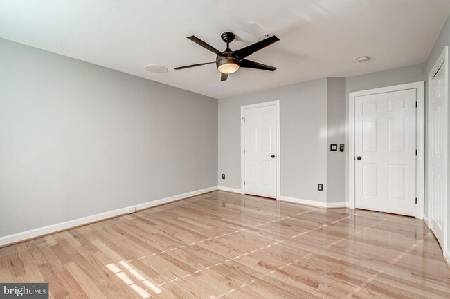 Building Photo - 5820 Pearson Ln