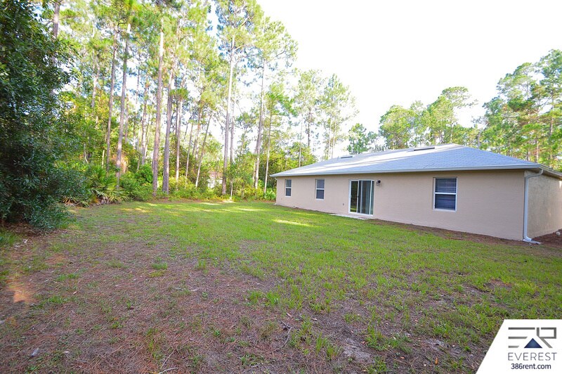 Building Photo - 5 Richfield Ln