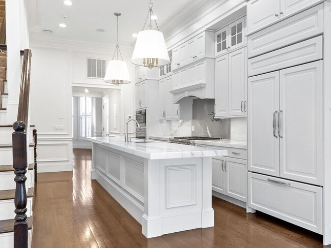 Building Photo - 5 Marlborough St