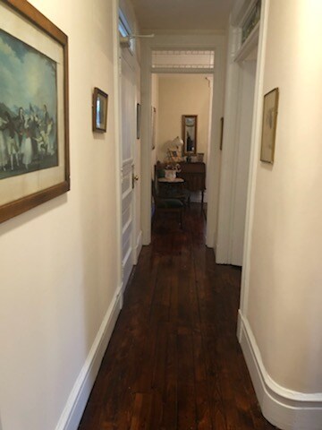 Building Photo - 228 Allen St