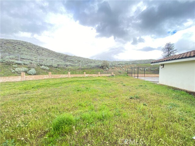 Building Photo - 14670 Gilman Springs Rd