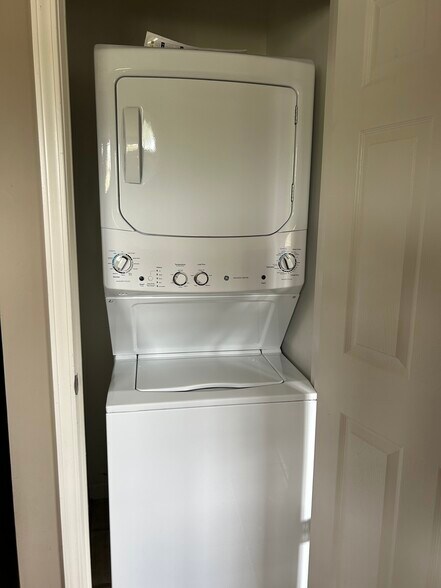 In apartment washer and dryer. - 114 N Third St