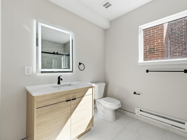 Building Photo - 304 61st St