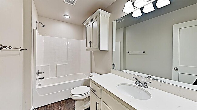 Building Photo - 5014 Avion Ct