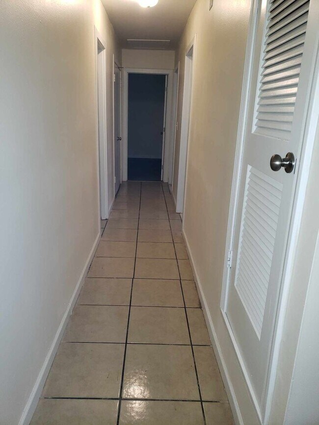 Building Photo - 3 Bedroom 2 Bath home in Milton