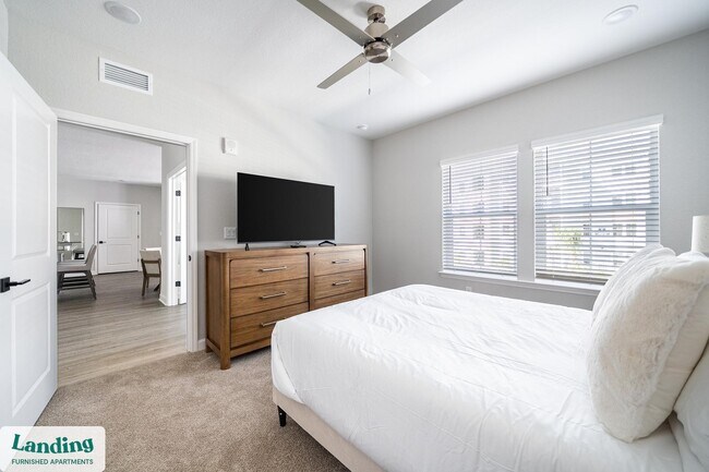 Building Photo - 84 San Filippo Dr SE