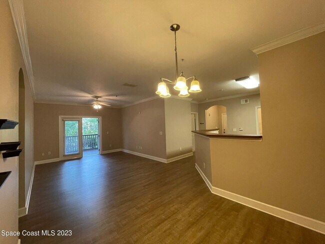 Building Photo - 6411 Borasco Dr