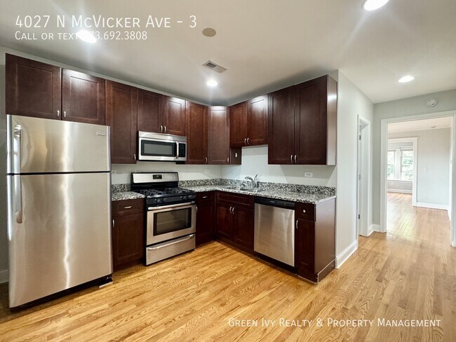 Building Photo - 4027 N McVicker Ave
