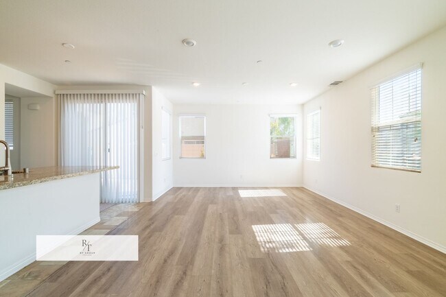 Building Photo - New Paint New Carpet Throughout! Gorgeous ...