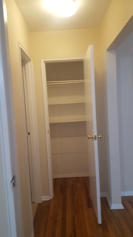 Building Photo - 38 Woodedge Ave