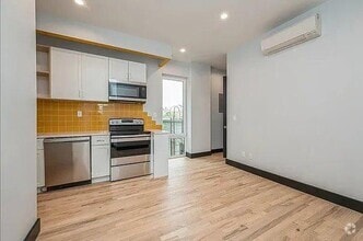 Building Photo - 2 bedroom in BRONX NY 10460