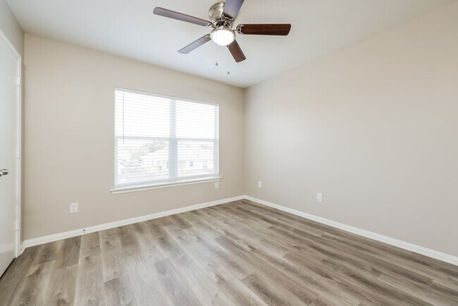 Building Photo - 19203 Anthurium Ct