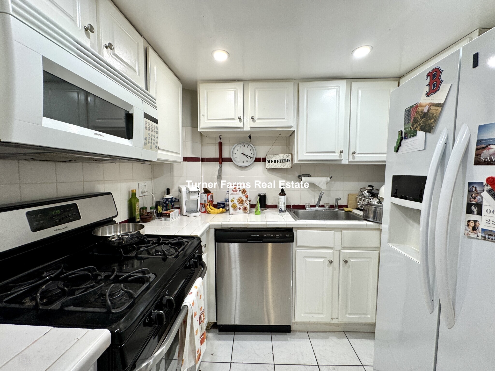Building Photo - 83 E Brookline St