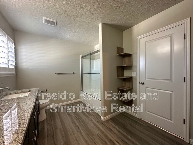Building Photo - 5911 Cami Dawn Ct