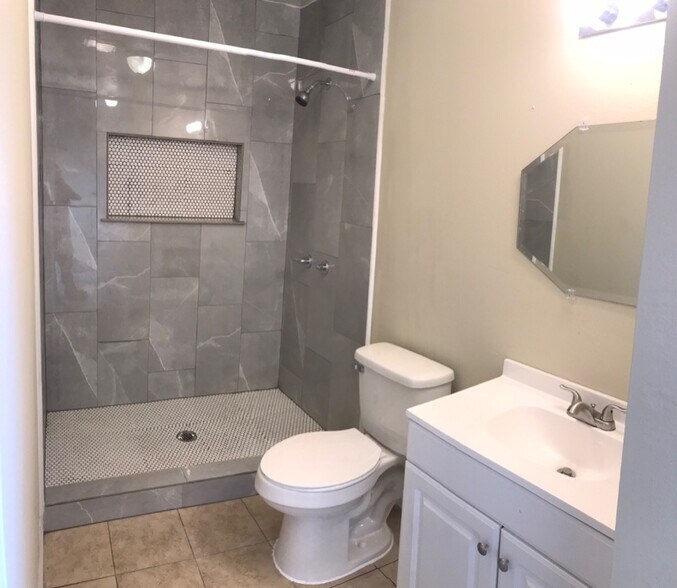 Primary Photo - 6640 Avenue I