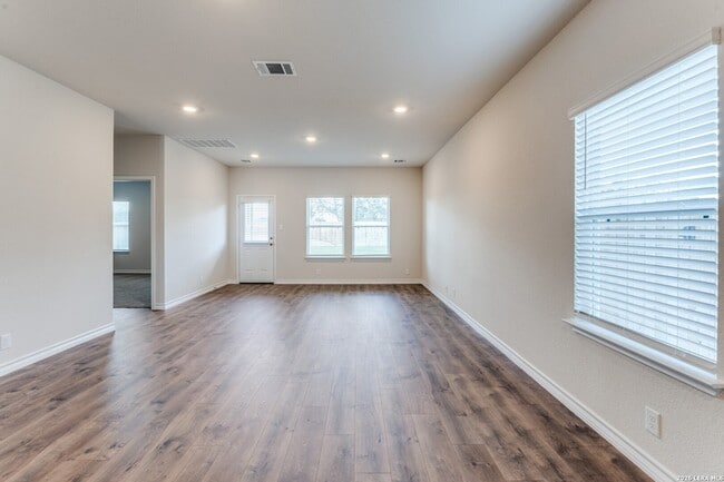 Building Photo - 5015 Gully Wy