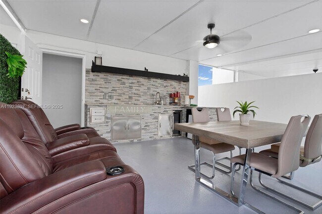 Building Photo - 25872 SW 139th Path