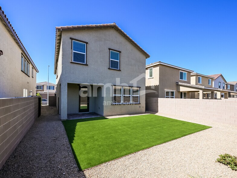Building Photo - 7285 Arroyo Crossing Pkwy