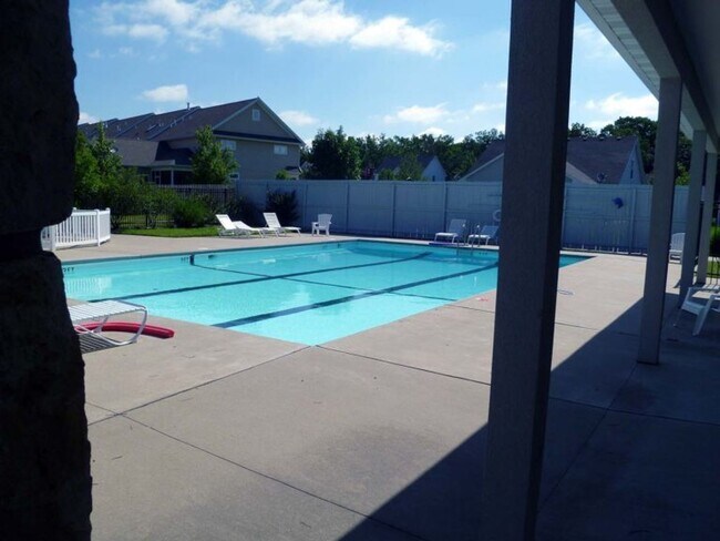 Building Photo - 3 Bedroom Victorian Style Home - Cherry Hill