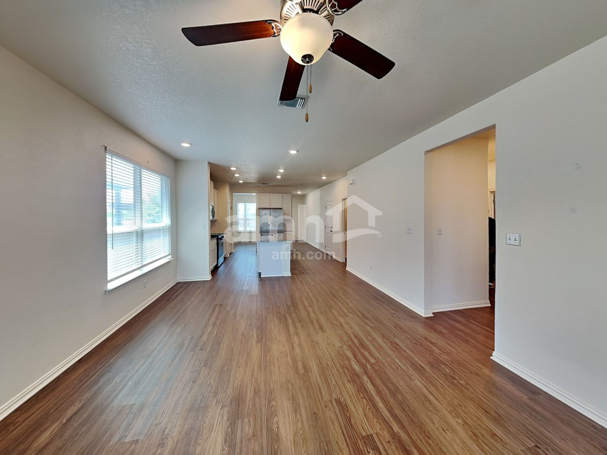 Building Photo - 280 Aspen Waters