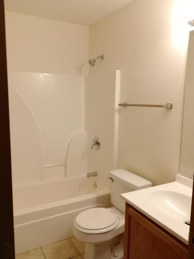 Building Photo - 5718 Canaveral Dr