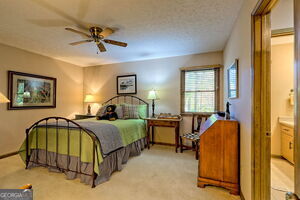 Building Photo - 842 Saddle Back Cir