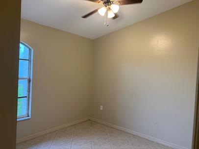 Building Photo - Charming 3-Bedroom Home in Fort Myers – An...