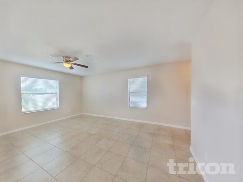 Building Photo - 11115 Hudson Hills Ln