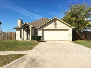 Building Photo - 2303 Purser Dr