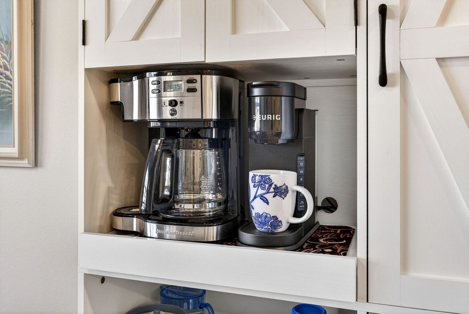 Building Photo - 1412 Gladys Cir