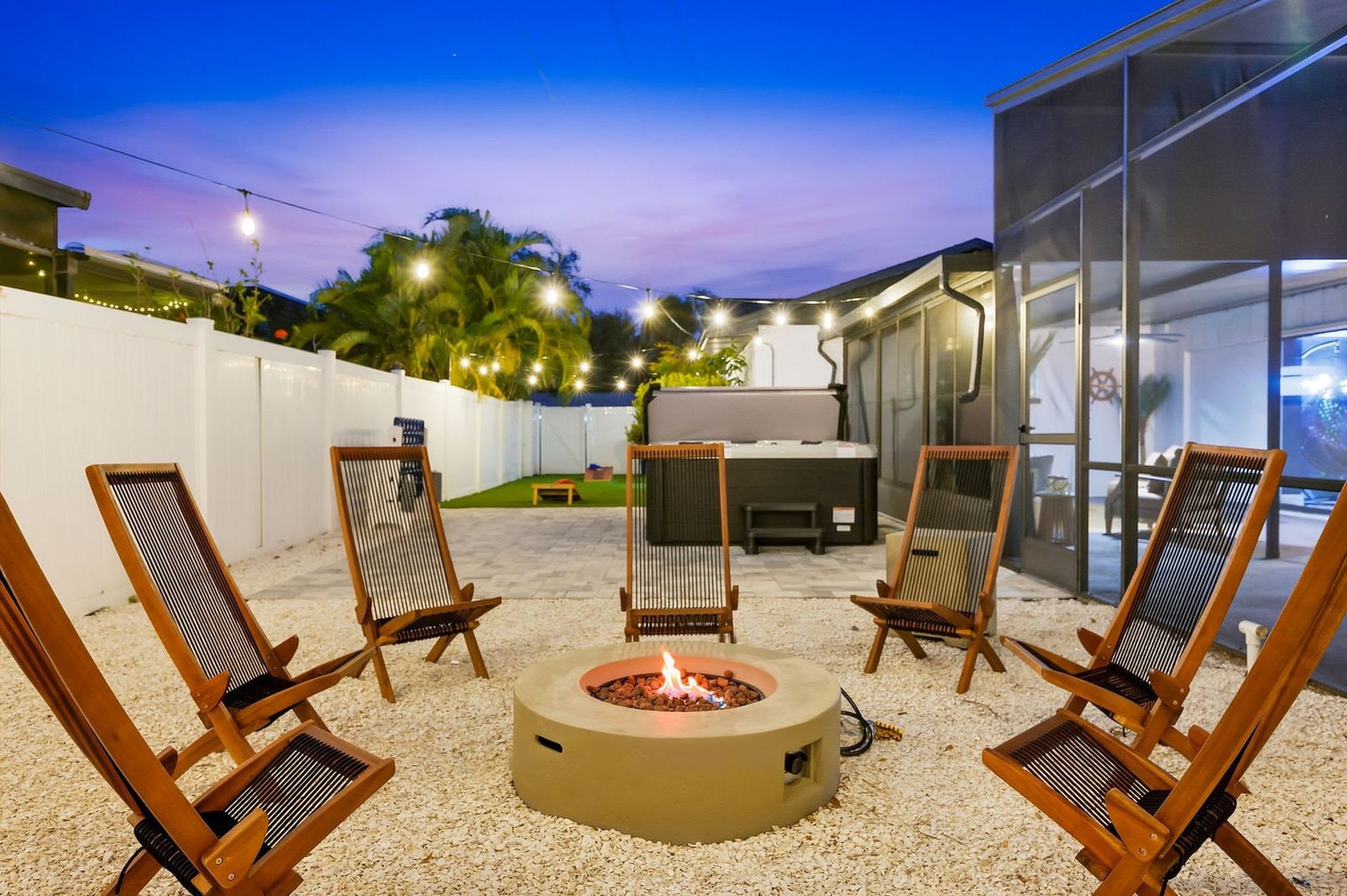 Building Photo - 4907 21st Ave W