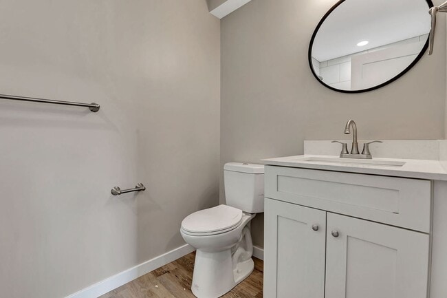 Building Photo - 6919 Montgomery Rd