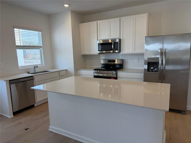 Building Photo - 5151 Loyalty Dr