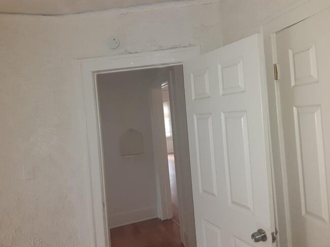 Building Photo - 15804 Indiana St